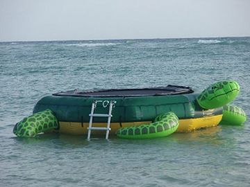 घटनाक्रम ग्रीन आउटडोर Inflatable पानी Trampoline लोगो मुद्रण