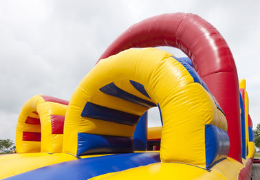 मजेदार लोकप्रिय Inflatable बाधा कोर्स उछालभरी महल रोमांचक