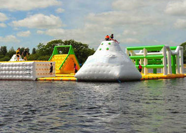 सागर के लिए निविड़ अंधकार Inflatable जल पार्क, फ़्लोटिंग जल पार्क उपकरण खरीदें
