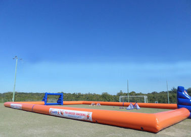 वाणिज्यिक पार्टी Inflatable खेल खेल निविड़ अंधकार पीवीसी Inflatable सॉकर फ़ील्ड