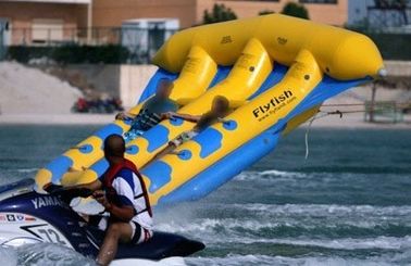 पानी के खेल के लिए पीला 0.9 मिमी पीवीसी Inflatable फ्लाई मछली Inflatable खिलौना नाव
