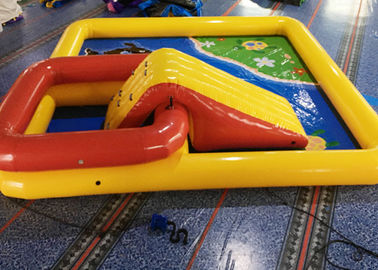 बच्चों के लिए 6 * 6 * 0.65M पोर्टेबल पानी पूल / बड़े Inflatable पूल खिलौने