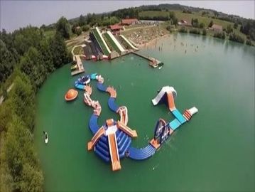 रिज़ॉर्ट एडवेंचर Inflatable वाटरपार्क Tremplins जल कूद - लाख - Arroques