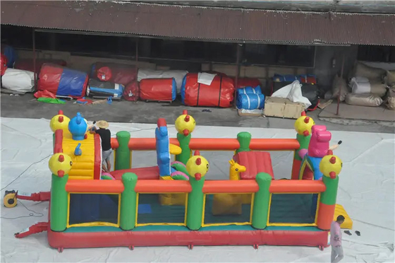 आउटडोर बच्चों के लिए स्लाइड के साथ रंगीन जंपिंग इन्फ्लेटेबल बाउंस हाउस बाउंसी कैसल