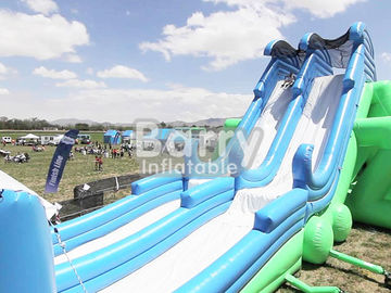 वयस्कों के लिए अनुकूलित 5k Slingshot विशालकाय Inflatable स्लाइड 0.55 मिमी पीवीसी Tarpaulin