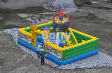 Inflatable मज़ा शहर कैसल थीम्ड मनोरंजन पार्क Inflatable खेल का मैदान उपकरण