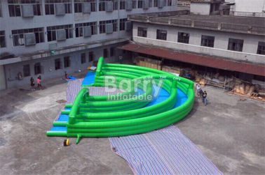 स्ट्रीट / रोड के लिए पागल मज़ा ग्रीन Inflatable सिटी स्लाइड बिग Inflatable स्लाइड