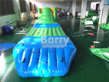 हीट वेल्डिंग Inflatable जल खिलौने विशाल बच्चों फ़्लोटिंग Inflatable जल बाधा कोर्स