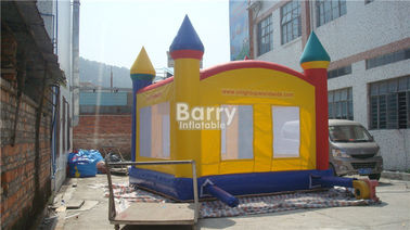जन्मदिन की पार्टी Inflatable बाउंसर वाणिज्यिक बाउंस हाउस 0.55 मिमी पीवीसी Tarpaulin