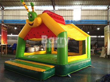 टिकाऊ कैटरपिलर कैसल बच्चों के पिछवाड़े / खेल के मैदान के लिए Inflatable बाउंसर