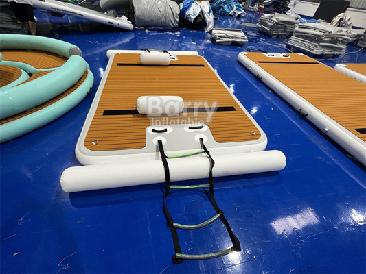 पानी के खेल डॉक Inflatable Blow Up Swim Platform With Capacity आकार पर निर्भर करता है