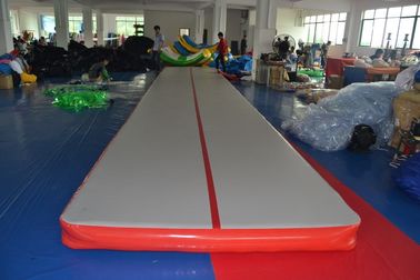 आउटडोर Inflatable एयर ट्रैक जिमनास्टिक मैट / Inflatable बाउंसिंग मैट अनुकूलित