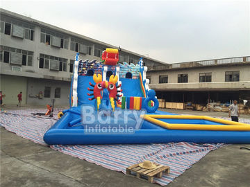 बच्चों के मनोरंजन के लिए पूल के साथ ग्रीष्मकालीन ड्रैगन हेल्ड ब्लू बिग इंफ्लैटेबल वॉटर स्लाइड