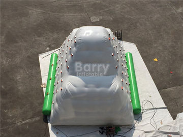 टिकाऊ 0.9 9 मिमी पीवीसी Inflatable पानी Iceberg / Inflatable चढ़ाई दीवार