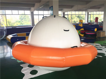 गर्मियों के लिए डबल ट्रिपल सिलाई Inflatable जल खिलौने, शनि यूएफओ उड़ाओ