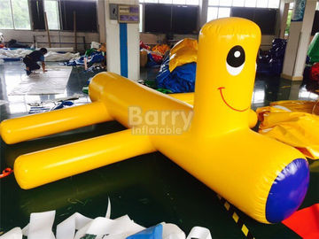 एयरटाइट सैल पीला इन्फ्लैटेबल वॉटर फ्लोट / वॉटर खिलौने उड़ाएं