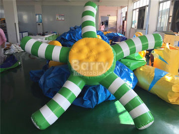 प्रमोशन के लिए कस्टम 0.9 मिमी पीवीसी एयरटाइट Inflatable जल खिलौने
