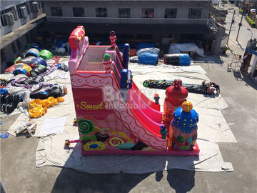 गुलाबी कैंडी 0.55 मिमी पीवीसी tarpaulin आउटडोर विशालकाय Inflatable स्लाइड / उड़ा मनोरंजन पार्क