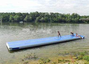 लंबे नीले चिकना रबर एयर तंग योग चटाई, पानी के लिए फ़्लोटिंग Inflatable एयर ट्रैक