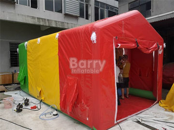 मनोरंजन पार्क के लिए छोटे कस्टम फायरप्रूफ पीवीसी Inflatable शावर तम्बू