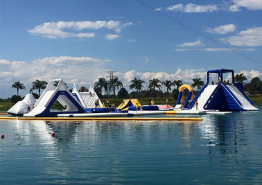 अनुकूलित विशालकाय ग्रीन आइल Inflatable जल पार्क, द्वीप के लिए Inflatable मज़ा पार्क