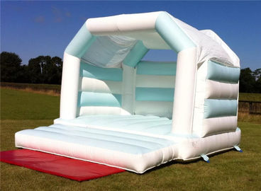 पार्टी के लिए आउटडोर विशेष सफेद शादी Inflatable उछालभरी कैसल जंपिंग हाउस
