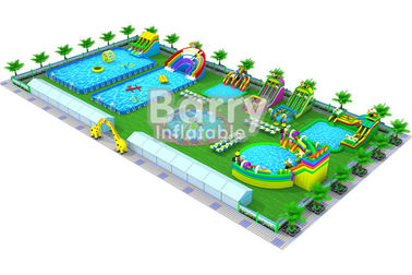 Inflatable सूखी पानी पार्क उपकरण खेल का मैदान व्यापार योजना पीवीसी तिरपाल 0.9 मिमी
