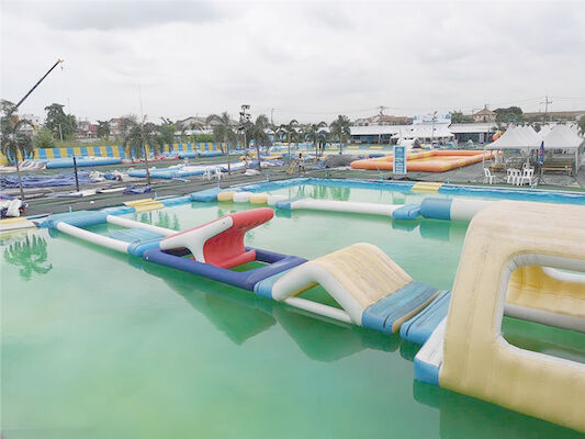 झील के लिए विरोधी यूवी 0.9 मिमी पीवीसी तिरपाल Inflatable पानी बाधा कोर्स