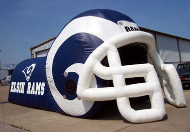 स्कूल गतिविधियों के लिए किराया विशालकाय Inflatable फुटबॉल हेलमेट रन