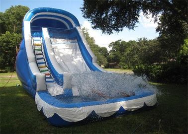 कूल Inflatable वयस्क पानी स्लाइड / नीले पिछवाड़े Inflatable गीले स्लाइड