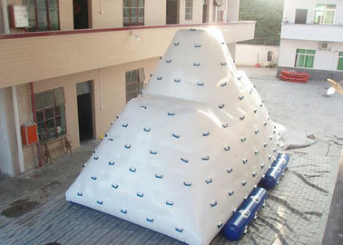 EN14960 के साथ विशालकाय Iceberg जल खिलौने Inflatable फ़्लोटिंग Iceberg चढ़ाई दीवार