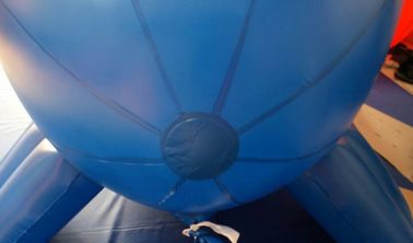 4 मीटर लंबे 0.18 मिमी पीवीसी Inflatable विज्ञापन उत्पाद हीलियम गुब्बारे