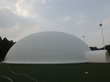 पार्टी के लिए विशाल 0.55 मिमी पीवीसी Tarpaulin व्हाइट डोम Lgloo Inflatable तम्बू