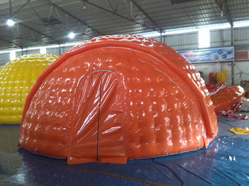 EN14960 के साथ पानी का सबूत 6 मीटर व्यास पीवीसी Tarpaulin Inflatable कैम्पिंग तम्बू