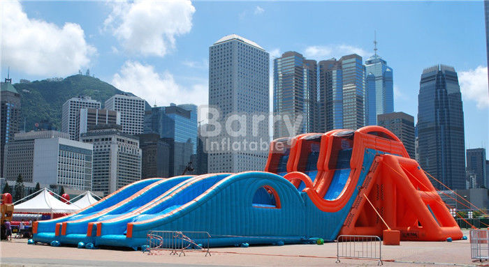 वयस्कों / किशोरों के लिए कस्टम मेड विशालकाय Inflatable ड्रॉप किक वॉटर स्लाइड