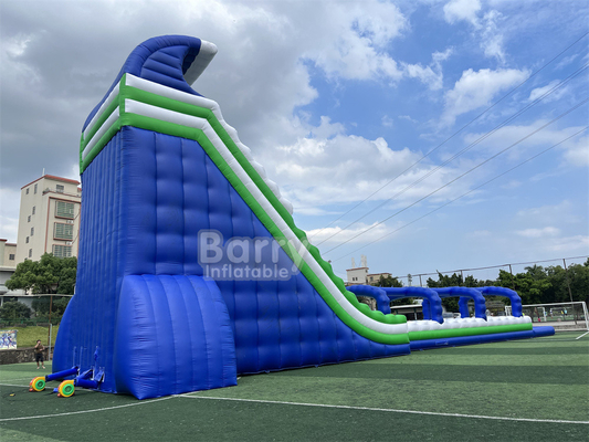 वाणिज्यिक ग्रेड कस्टम बनाया 30x9x13m लहर विशाल inflatable पानी स्लाइड बच्चों के लिए वयस्कों गर्म में 5 किमी inflatable रन