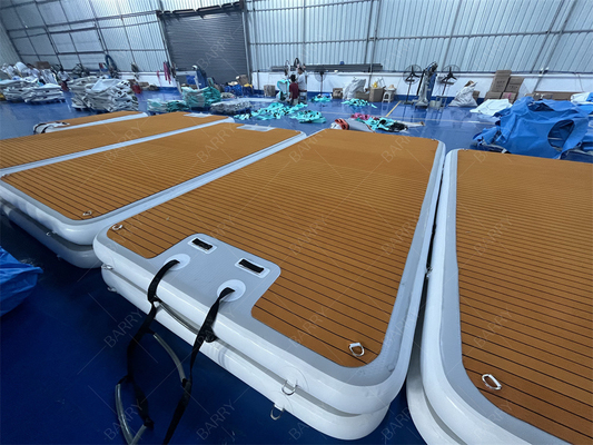 आउटडोर DWF + EVA सामग्री Inflatable Pontoon Gangway जेट स्की फ्लोटिंग प्लेटफॉर्म डॉक