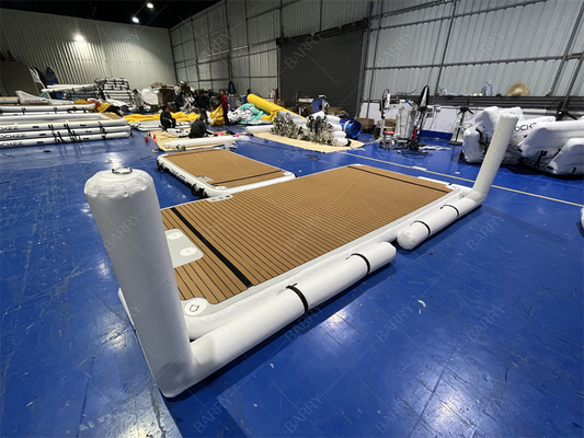 पानी की झीलें समुद्र अवकाश टी आकार inflatable फ्लोटिंग नौका डॉक परिवार मित्र पार्टी