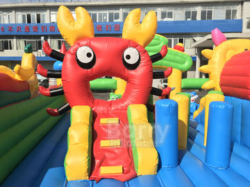 बच्चों के लिए वाणिज्यिक मोर Inflatable खेल का मैदान / Inflatable Trampoline थीम पार्क