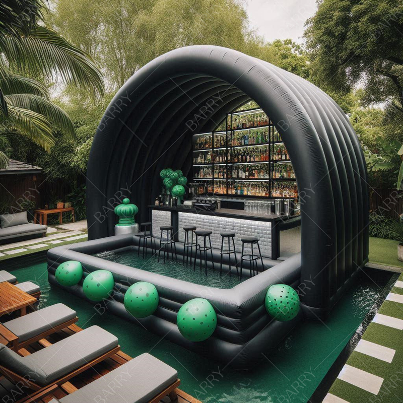 काला और हरा पिछवाड़े फ्लोटिंग Inflatable पानी पूल बार सीटों के साथ Lifesize Inflatable पूल बार वाणिज्यिक