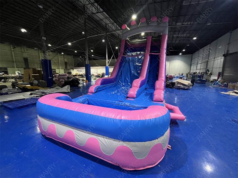 8.4x3.6x6m कस्टम जंपर बाउंसी किड्स गुलाबी राजकुमारी पार्टी के लिए inflatable पानी स्लाइड