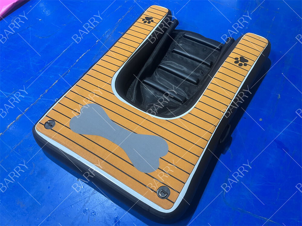 कुत्तों के लिए पानी के खेल के लिए अनुकूलित छोटे फ्लोटिंग पूल कदम कुत्ता रैंप पिल्ला प्लैंक