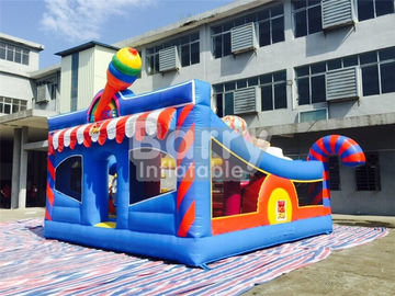खेल तत्वों के साथ 6 * 5.7 * 4.3 मीटर Inflatable उछाल वाले कैसल बच्चों मनोरंजन
