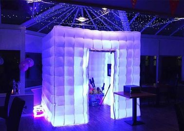 रोमांटिक Inflatable फोटो बूथ एलईडी लाइट 2.4 मीटर रंग ब्लोअर के साथ बदल दिया
