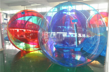 सागर के लिए विशालकाय Inflatable जल खिलौने / फ़्लोटिंग Inflatable पानी रोलर बॉल