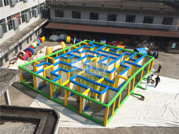 बड़े Inflatable इंटरेक्टिव गेम्स, लेजर टैग के साथ Inflatable मकई प्रेतवाधित घर भूलभुलैया