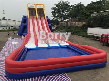 वयस्कों के लिए बिग पूल के साथ चार लेन विशालकाय Inflatable स्लाइड / पीवीसी पानी स्लाइड
