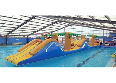 निविड़ अंधकार वाणिज्यिक बच्चों Inflatable फ़्लोटिंग बाधा कोर्स बाउंसर