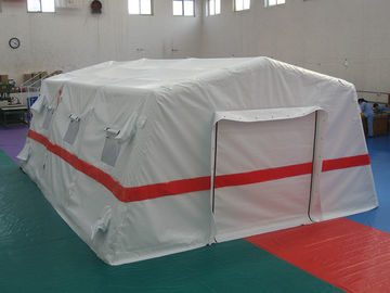 पारंपरिक व्हाइट अस्पताल रंग Inflatable तम्बू, 0.65 मिमी पीवीसी Inflatable आपातकालीन तम्बू